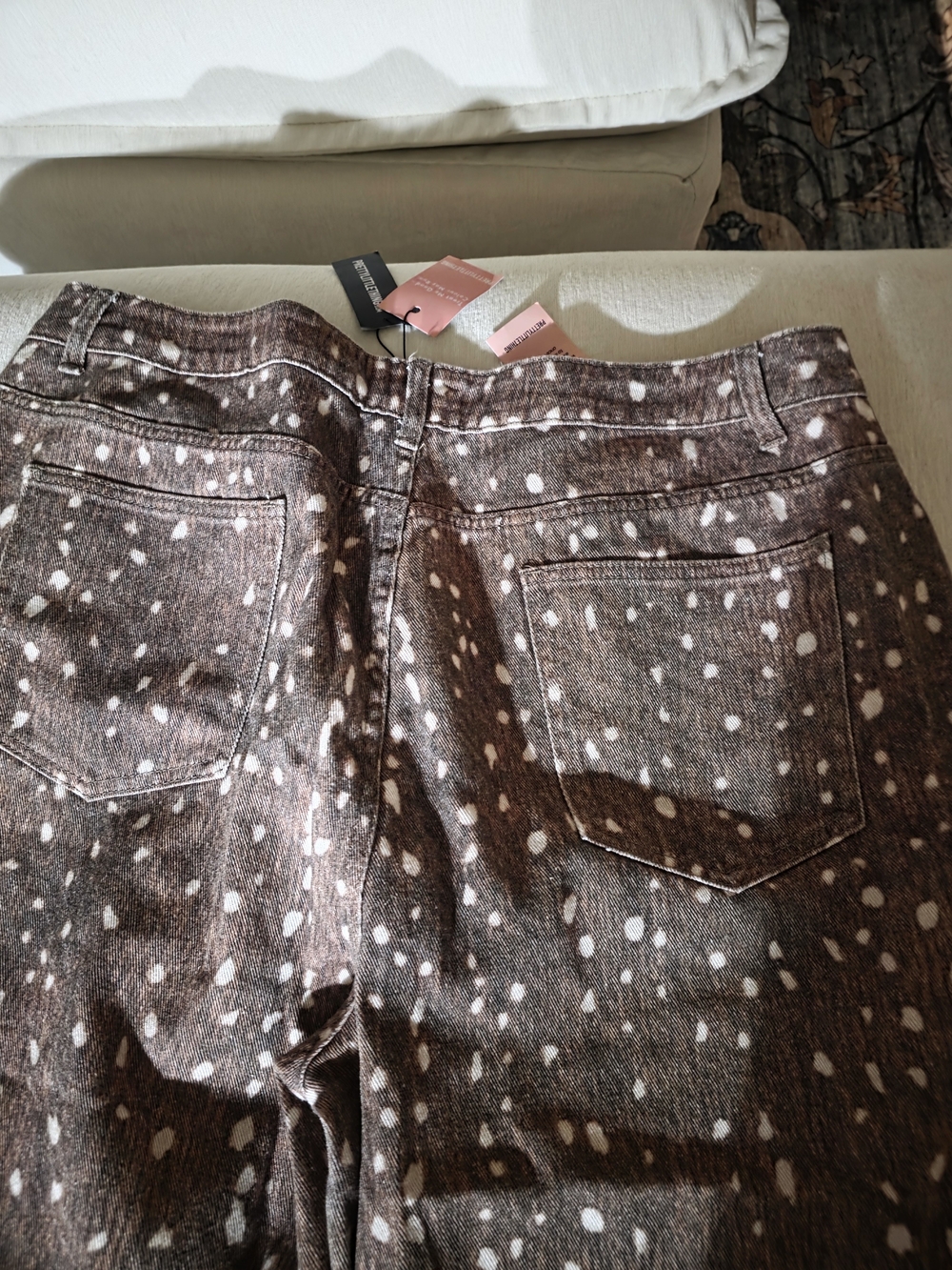 NWT PrettyLittleThing Brown Polka Dot Wide Leg Jeans - Picture 4 of 4